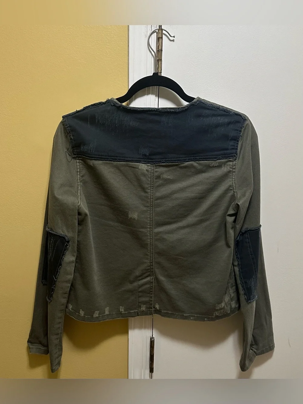 Free People LOU Olive Green/Black Accent Distressed Military Denim Jacket (XS) - Picture 4 of 12